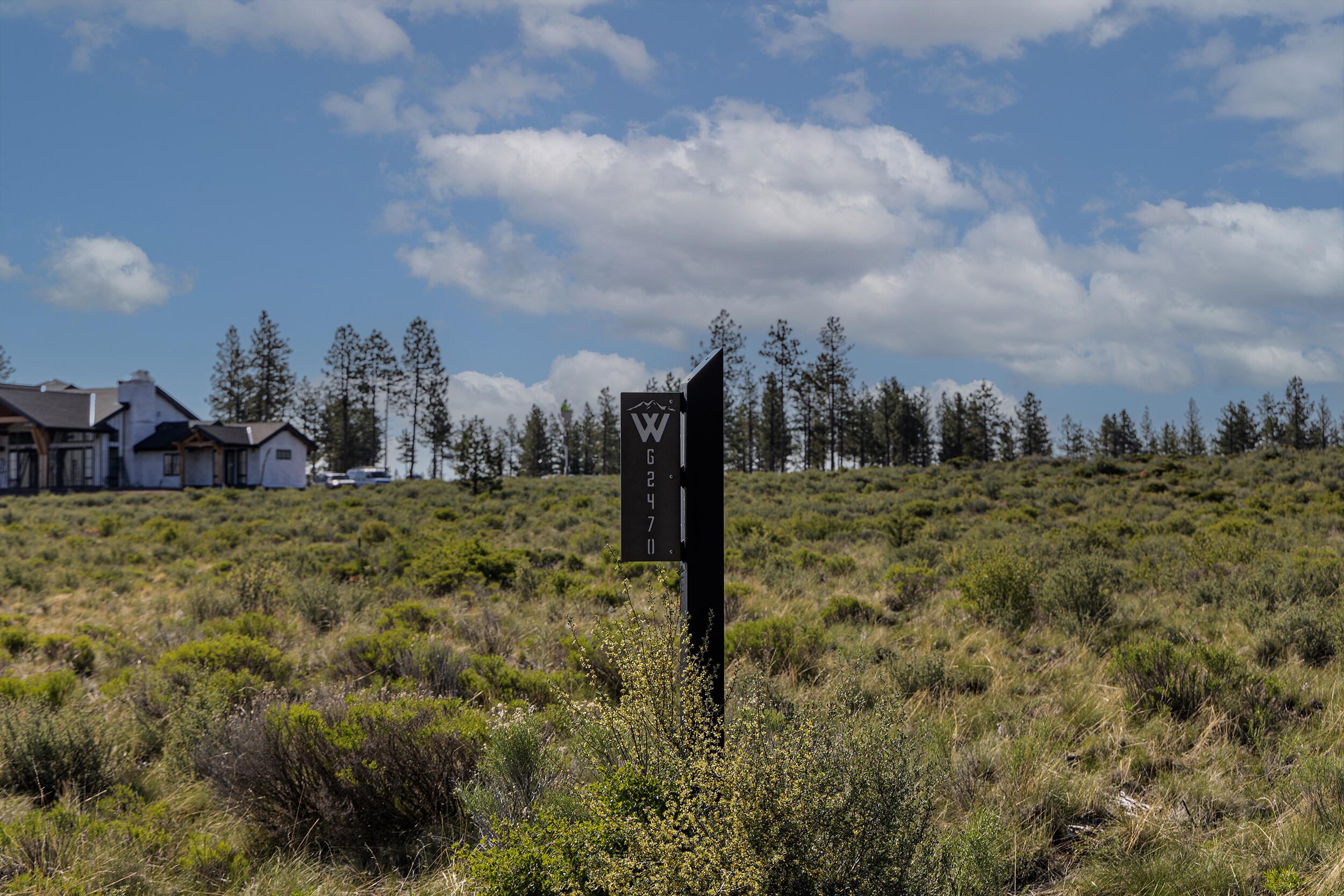 62470 Huntsman Loop Bend Bend, OR 97703 - Photo 3 of 12 View from front of lot.