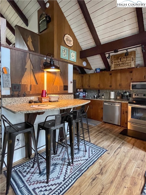 111 Oak Road Beech Mountain, NC 28604 - Photo 8 of 23 Gallery Image 8