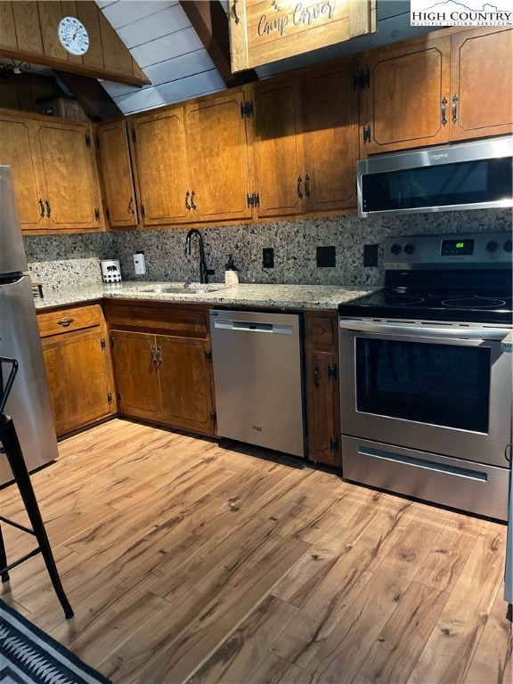 111 Oak Road Beech Mountain, NC 28604 - Photo 10 of 23 Gallery Image 10