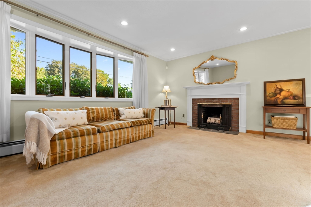 29 Sonning Road Beverly, MA 01915 - Photo 12 of 35 Gallery Image 12