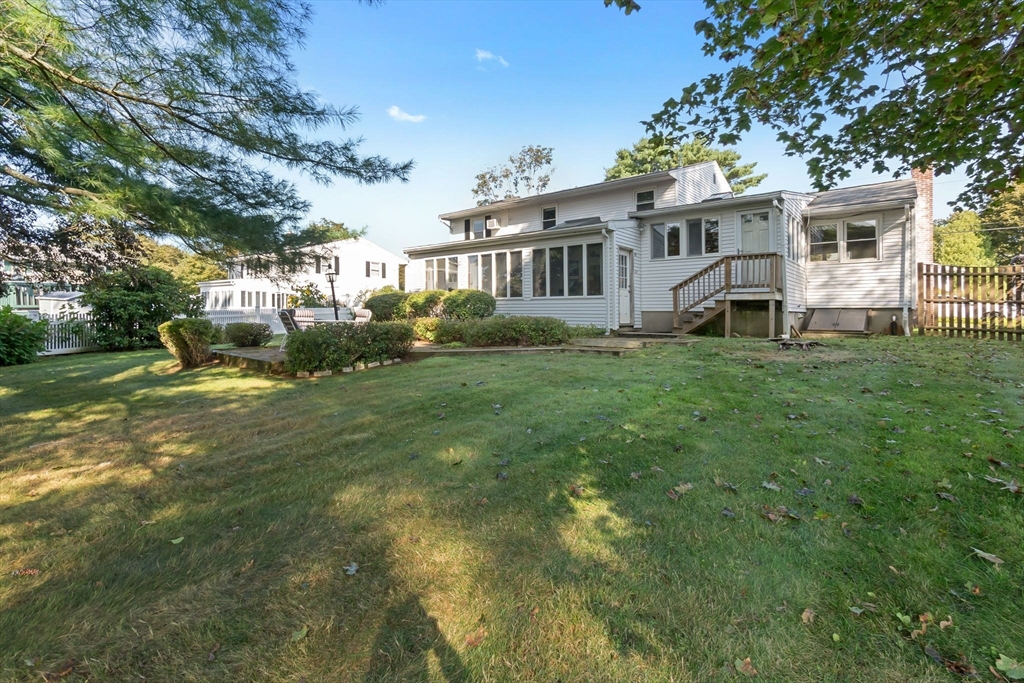 29 Sonning Road Beverly, MA 01915 - Photo 3 of 35 Gallery Image 3