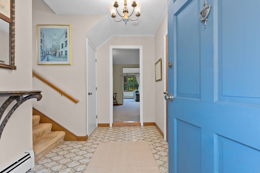 29 Sonning Road Beverly, MA 01915 - Photo 4 of 35 Gallery Image 4