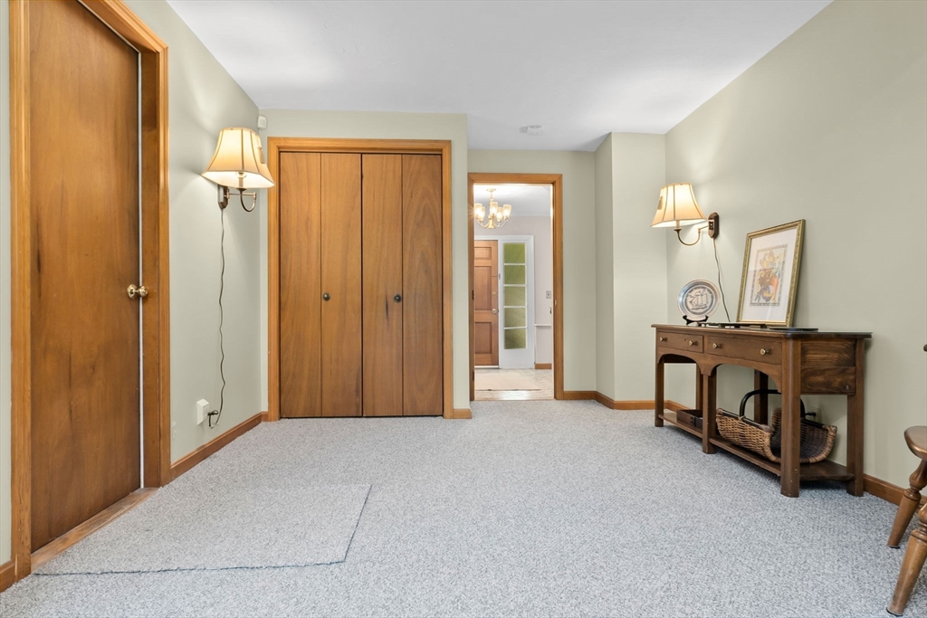 29 Sonning Road Beverly, MA 01915 - Photo 8 of 35 Gallery Image 8