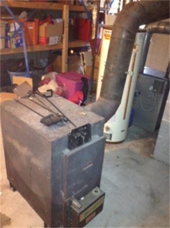 84 Eleanor Road Springfield, MA 01108 - Photo 13 of 16