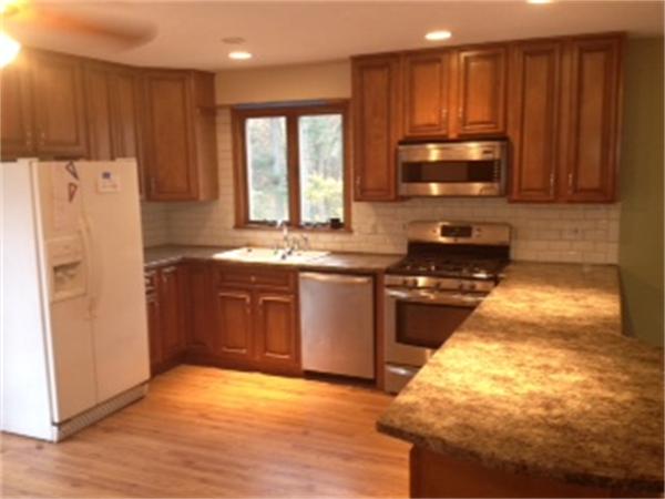 84 Eleanor Road Springfield, MA 01108 - Photo 4 of 16