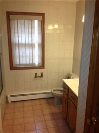 84 Eleanor Road Springfield, MA 01108 - Photo 5 of 16