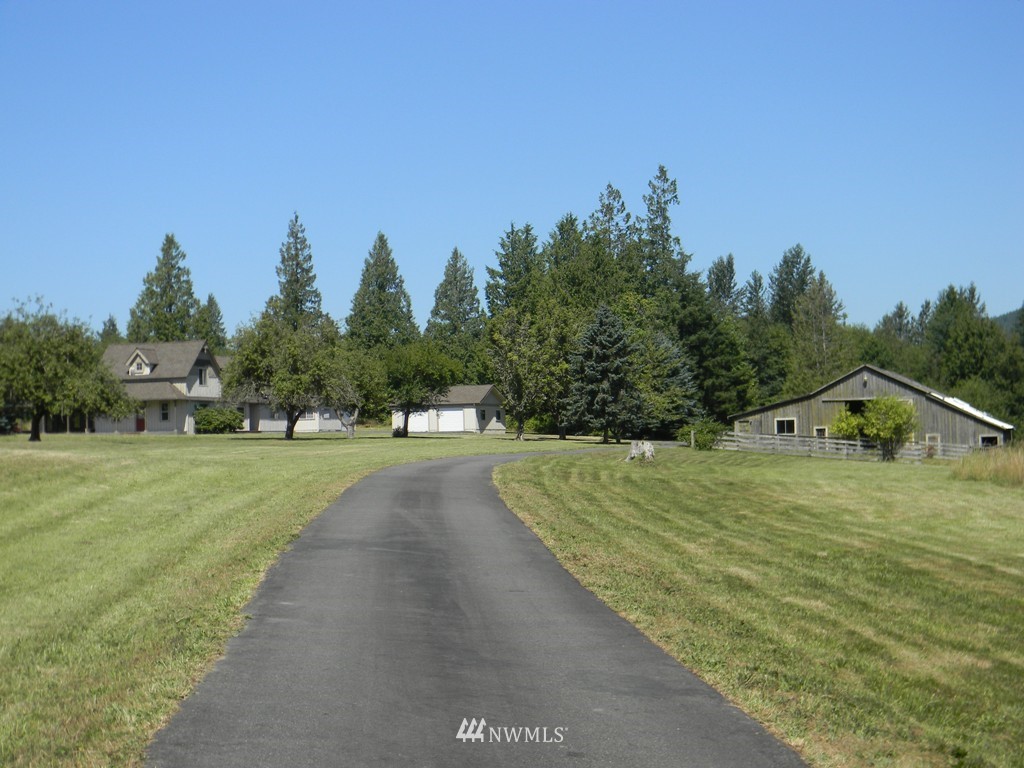 21301 Tyee Road Mount Vernon, WA 98274 - Photo 3 of 15 Gallery Image 3