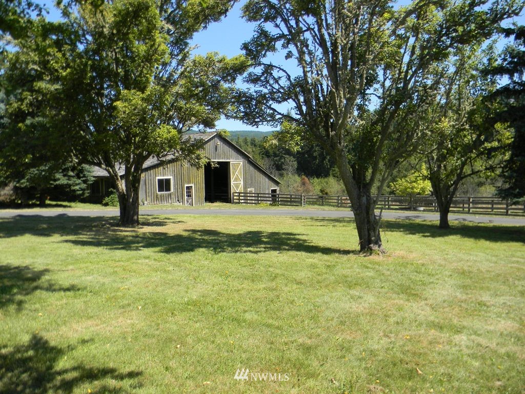 21301 Tyee Road Mount Vernon, WA 98274 - Photo 4 of 15 Gallery Image 4
