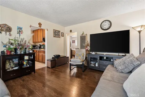 $800,000 | 101 South Marianna Avenue, Los Angeles, CA 90063