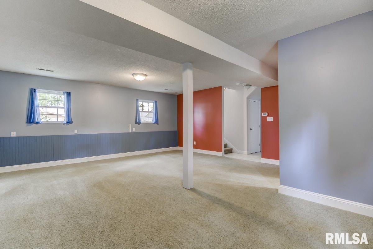 14 Lucerne Drive Springfield, IL 62707 - Photo 27 of 35 Gallery Image 27