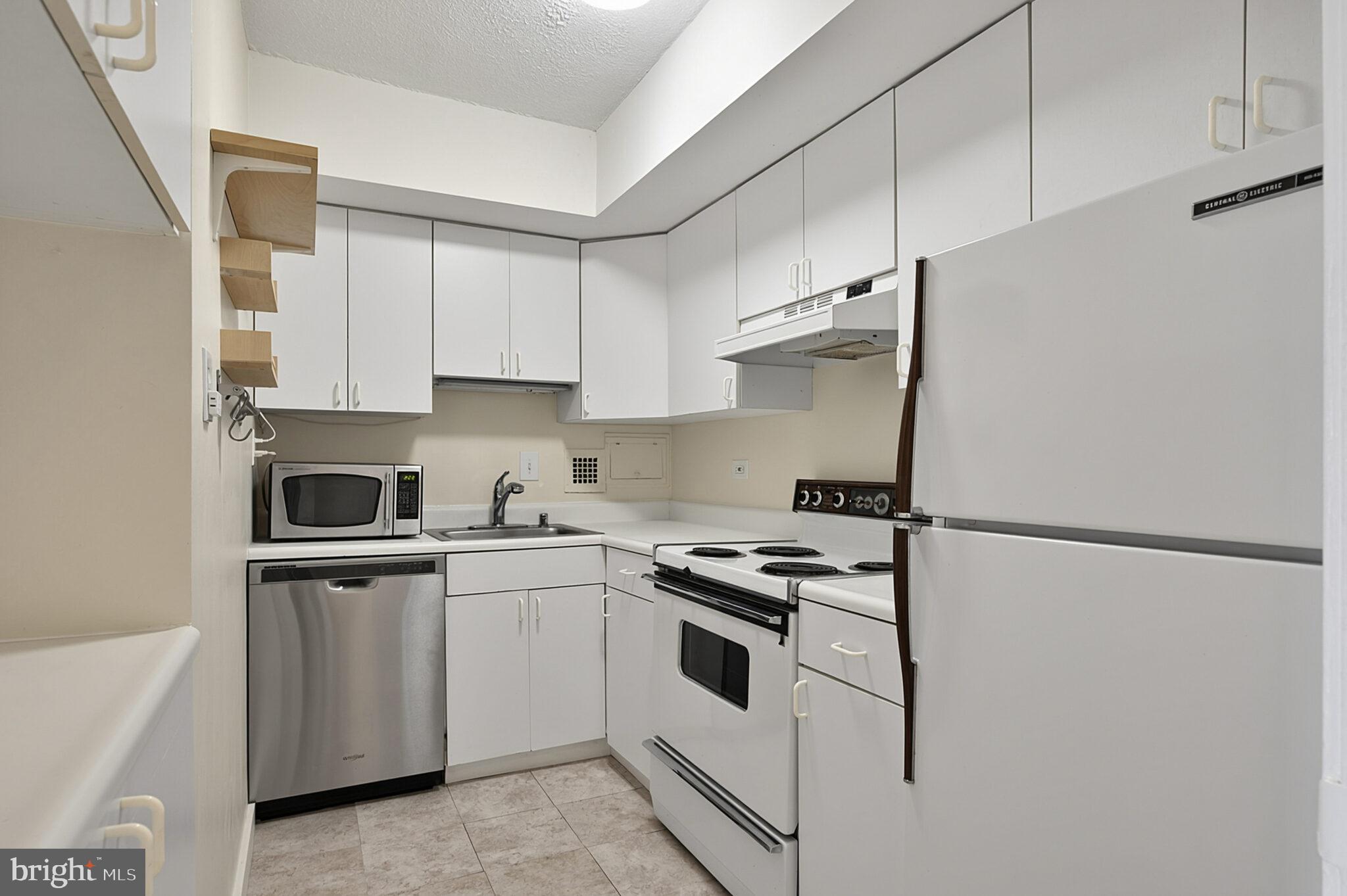 1301 Delaware Avenue Southwest, Unit 812 Washington, DC 20024 - Photo 20 of 89
