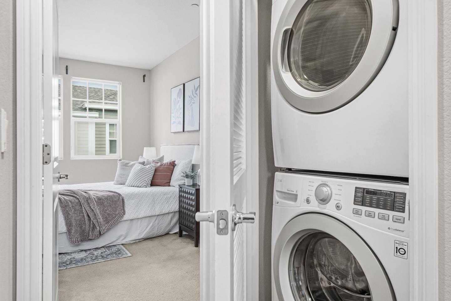 346 Circuit Way Mountain View, CA 94043 - Photo 32 of 65