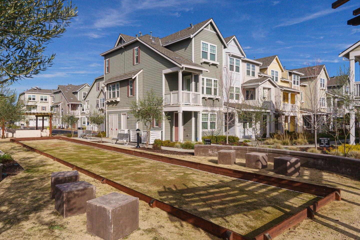 346 Circuit Way Mountain View, CA 94043 - Photo 37 of 65