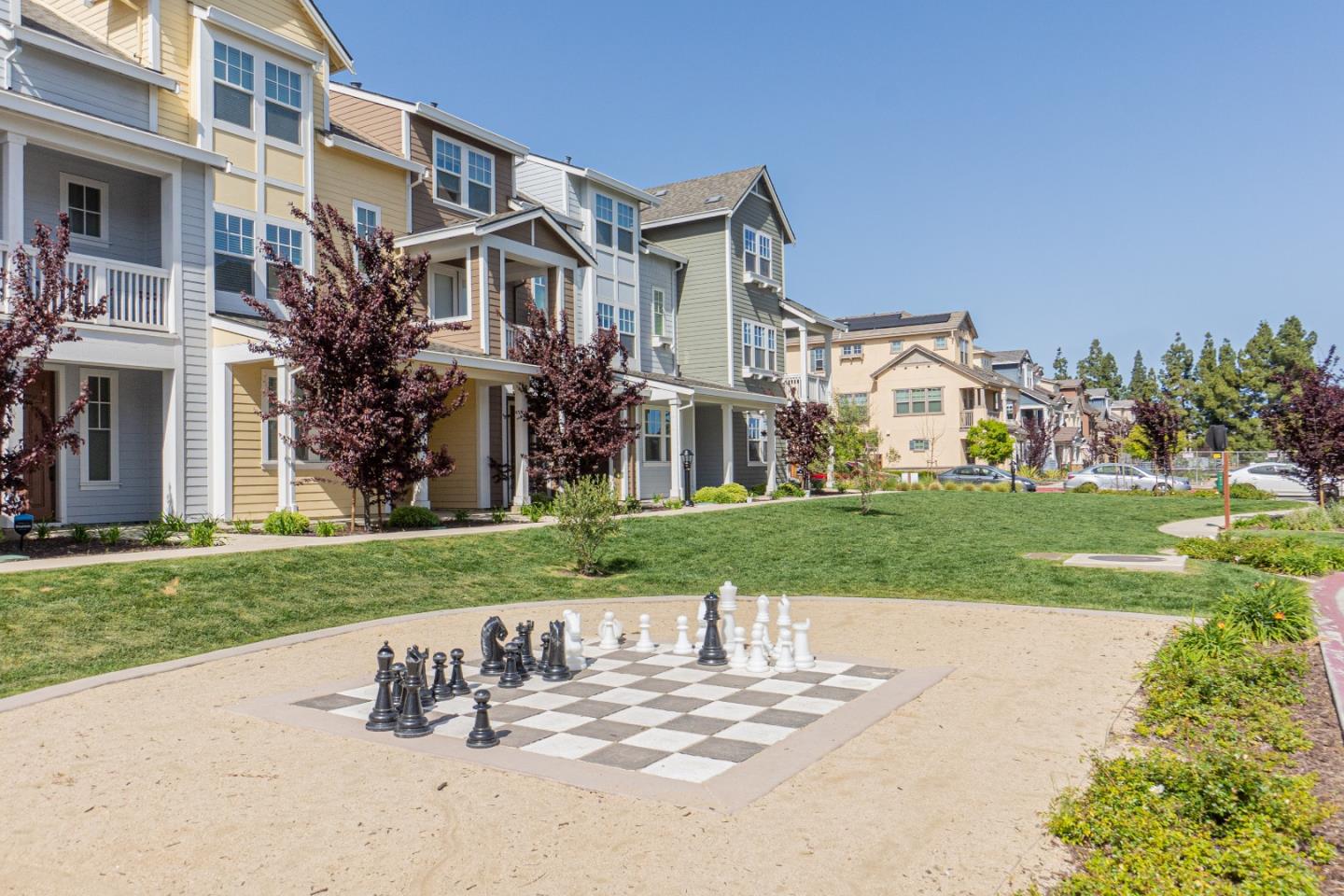 346 Circuit Way Mountain View, CA 94043 - Photo 40 of 65