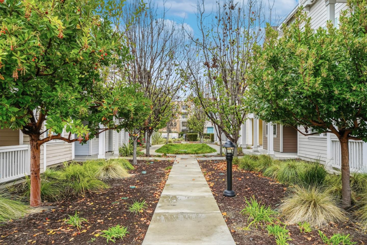 346 Circuit Way Mountain View, CA 94043 - Photo 41 of 65