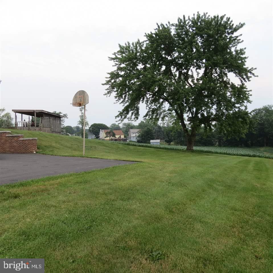 2356 Craley Road Windsor, PA 17366 - Photo 5 of 35
