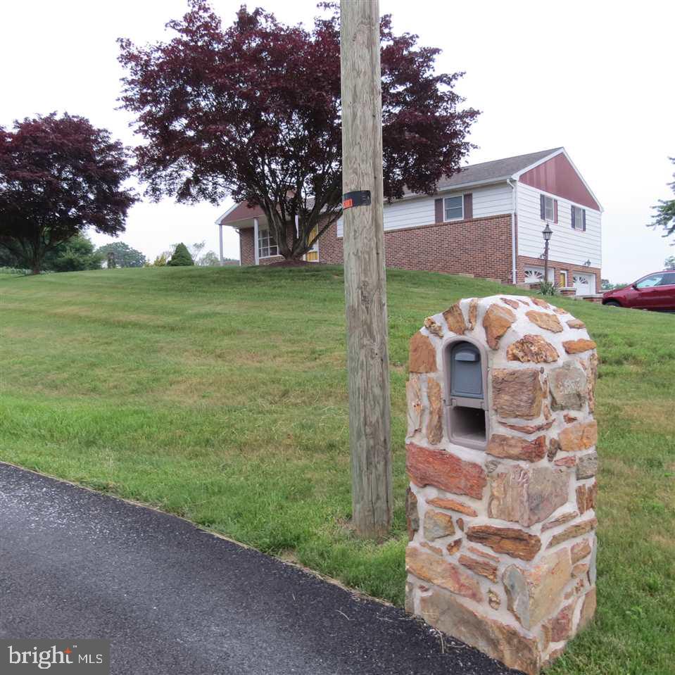 2356 Craley Road Windsor, PA 17366 - Photo 9 of 35