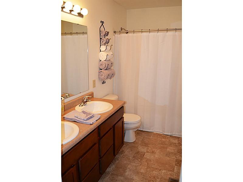 8053 Rambling Road Indianapolis, IN 46239 - Photo 19 of 24 Gallery Image 19
