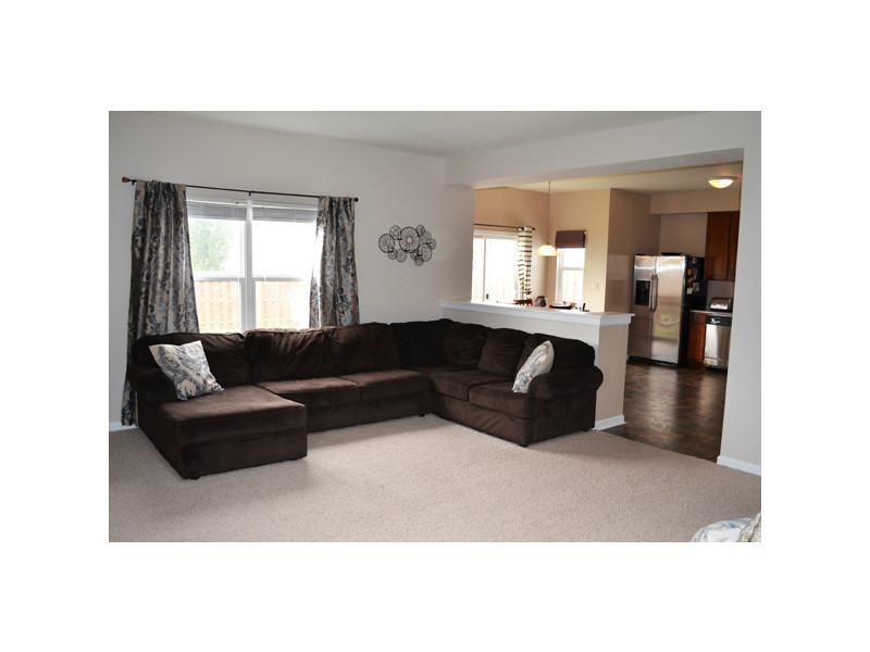 8053 Rambling Road Indianapolis, IN 46239 - Photo 3 of 24 Gallery Image 3