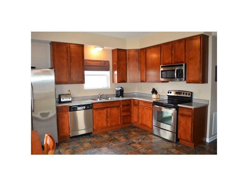 8053 Rambling Road Indianapolis, IN 46239 - Photo 6 of 24 Gallery Image 6
