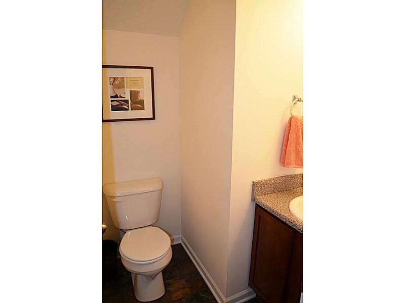 8053 Rambling Road Indianapolis, IN 46239 - Photo 9 of 24 Gallery Image 9