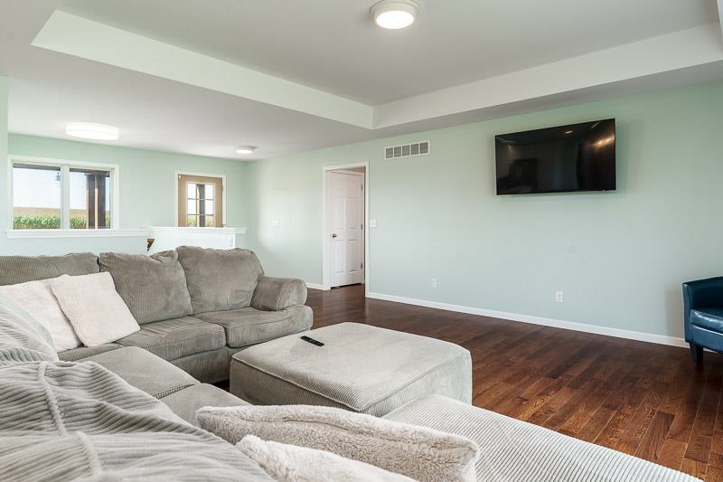 4401 West Spring Creek Road Beloit, WI 53511 - Photo 25 of 51 Gallery Image 25