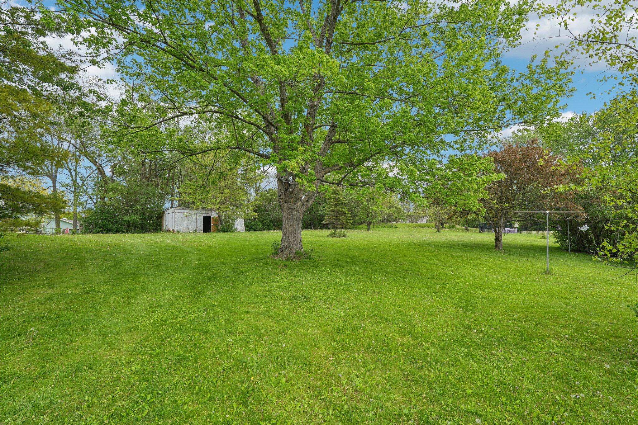 W220-n9758 Amy Belle Road Colgate, WI 53017 - Photo 6 of 27 Back of Property