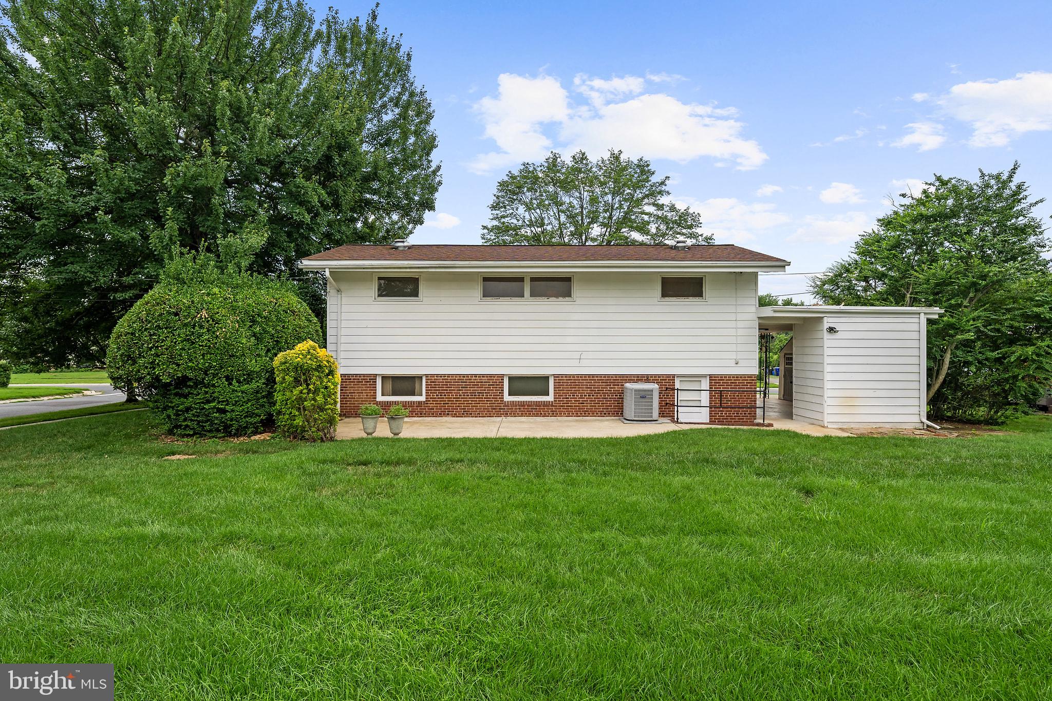 4501 Renn Street Rockville, MD 20853 - Photo 36 of 36