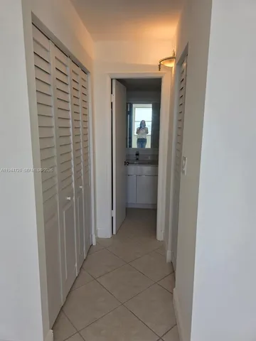 $2,475 | 18151 Northeast 31st Court, Unit 2009, Aventura, FL 33160