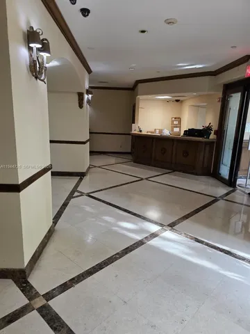 $2,475 | 18151 Northeast 31st Court, Unit 2009, Aventura, FL 33160