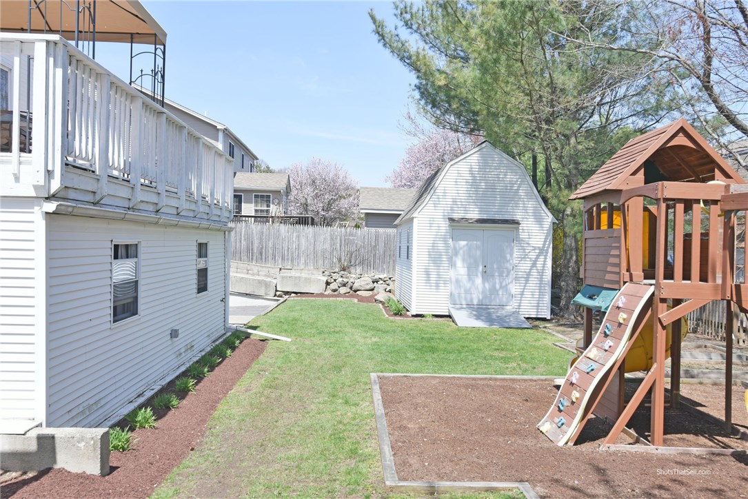 131 Mohawk Trail Cranston, RI 02921 - Photo 27 of 30 Gallery Image 27