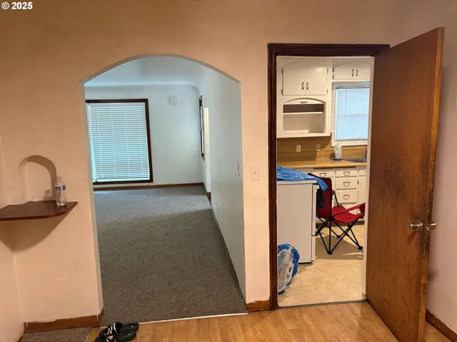 $999,000 | 1293 State Highway 99 North, Eugene, OR 97402