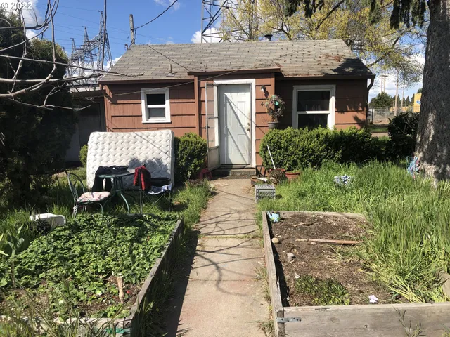 $999,000 | 1293 State Highway 99 North, Eugene, OR 97402