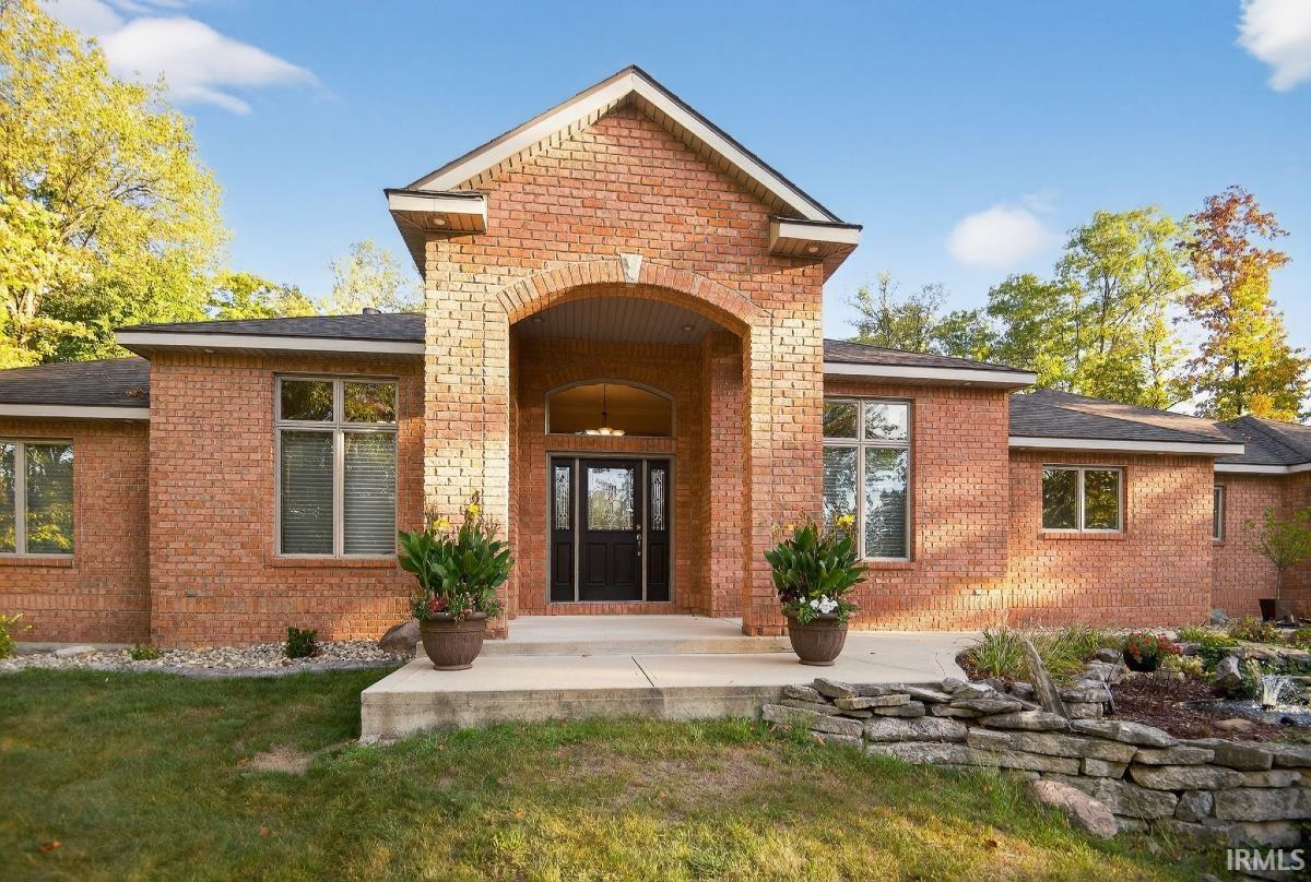 3420 West Cook Road Fort Wayne, IN 46818 - Photo 3 of 36