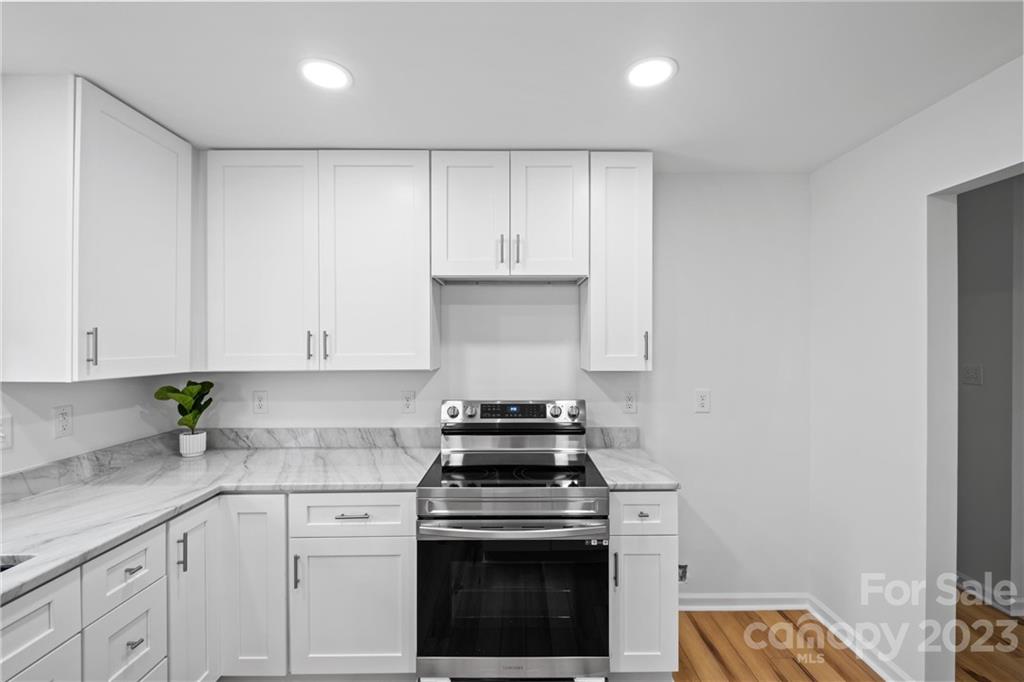 6175 King Wilkinson Road Denver, NC 28037 - Photo 17 of 37 Gallery Image 17