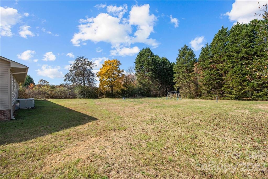 6175 King Wilkinson Road Denver, NC 28037 - Photo 34 of 37 Gallery Image 34