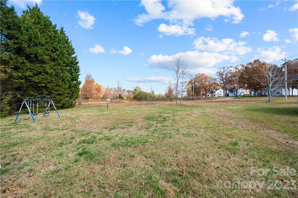 6175 King Wilkinson Road Denver, NC 28037 - Photo 36 of 37 Gallery Image 36