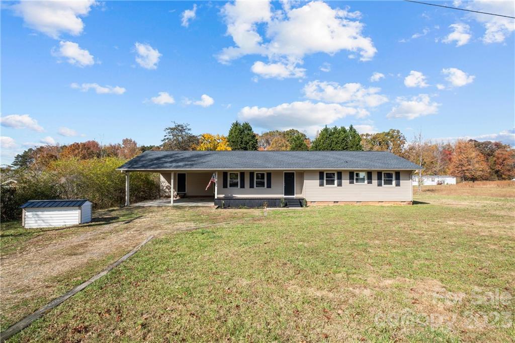6175 King Wilkinson Road Denver, NC 28037 - Photo 4 of 37 Gallery Image 4
