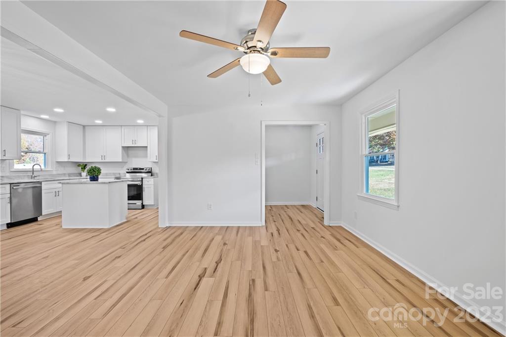 6175 King Wilkinson Road Denver, NC 28037 - Photo 10 of 37 Gallery Image 10