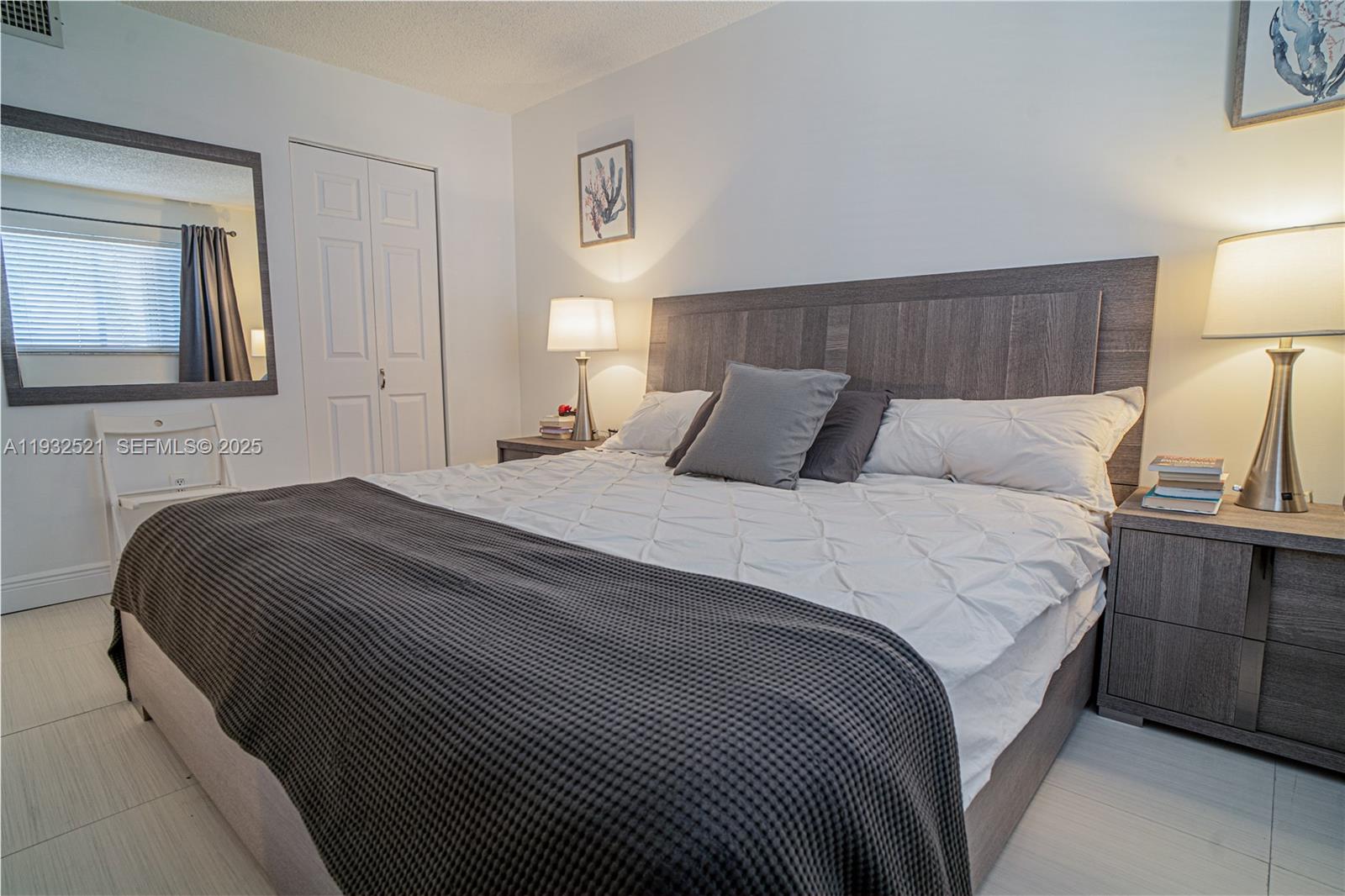 6801 Harding Avenue, Unit 301 Miami Beach, FL 33141 - Photo 8 of 18