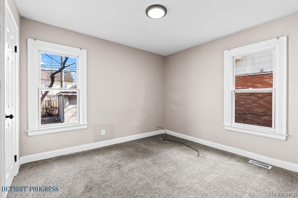 15420 Appoline Street Detroit, MI 48227 - Photo 10 of 45