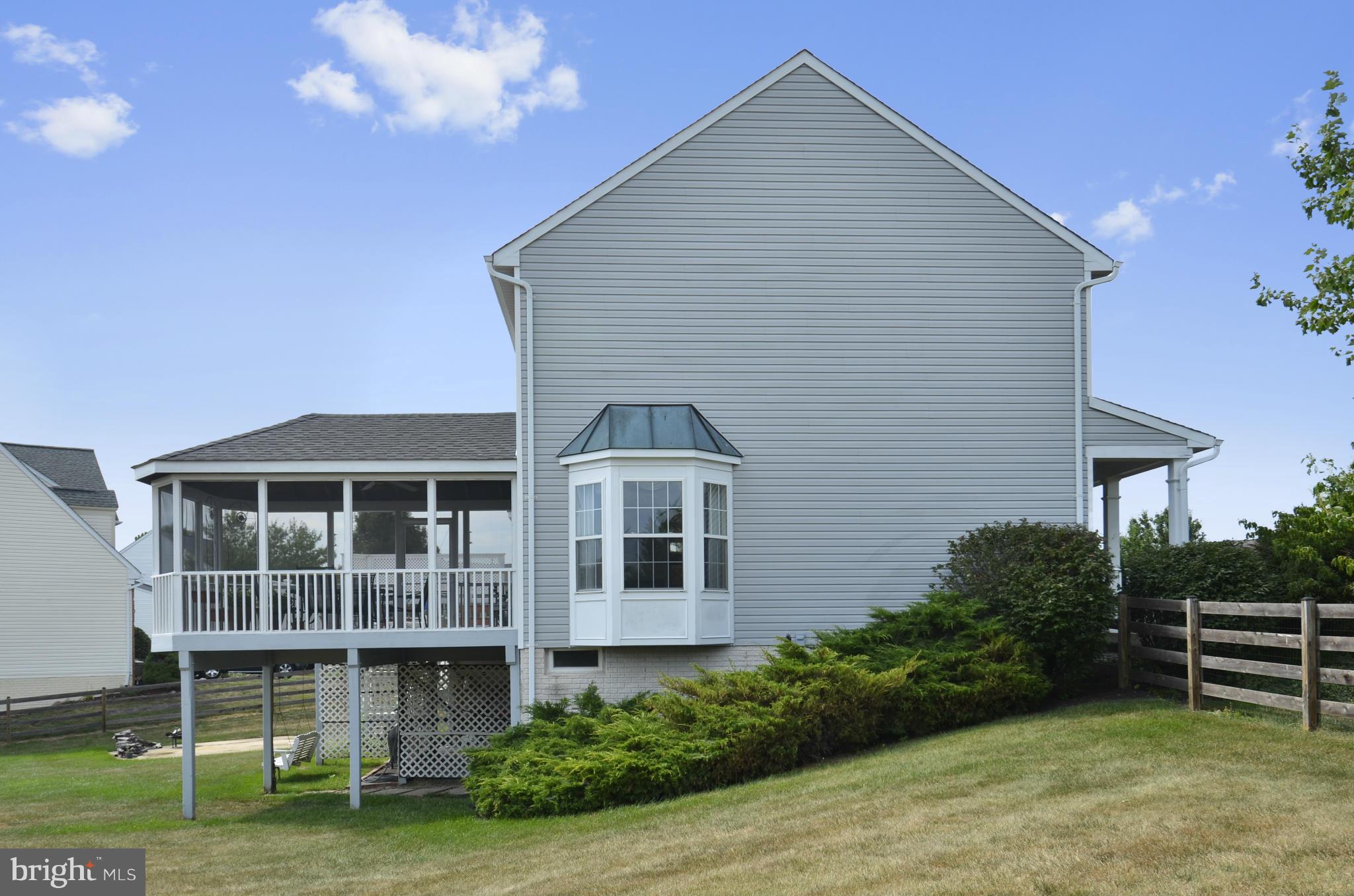 19500 Conlon Court Poolesville, MD 20837 - Photo 2 of 29 Exterior (General)