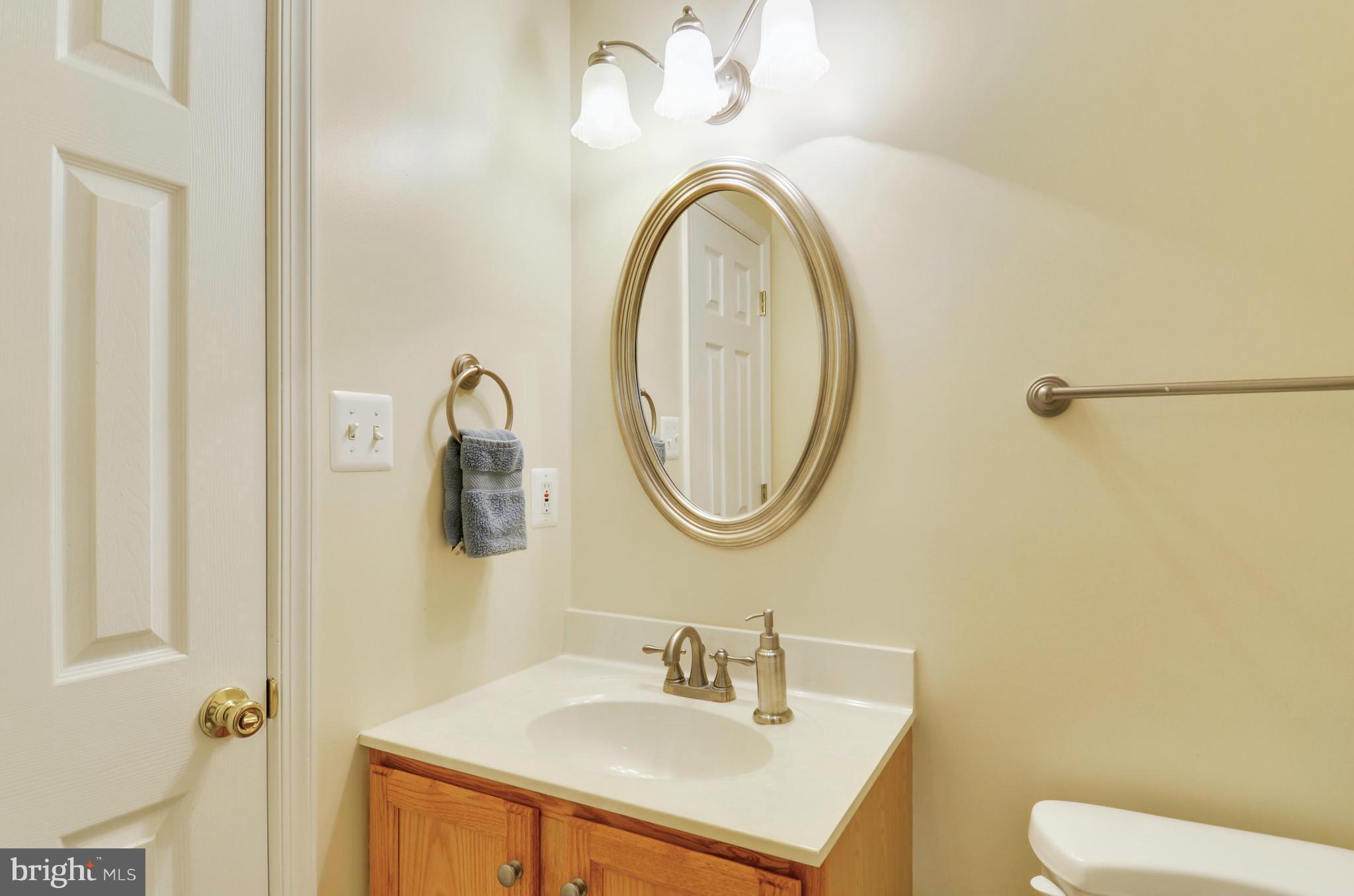 19500 Conlon Court Poolesville, MD 20837 - Photo 15 of 29 Bath