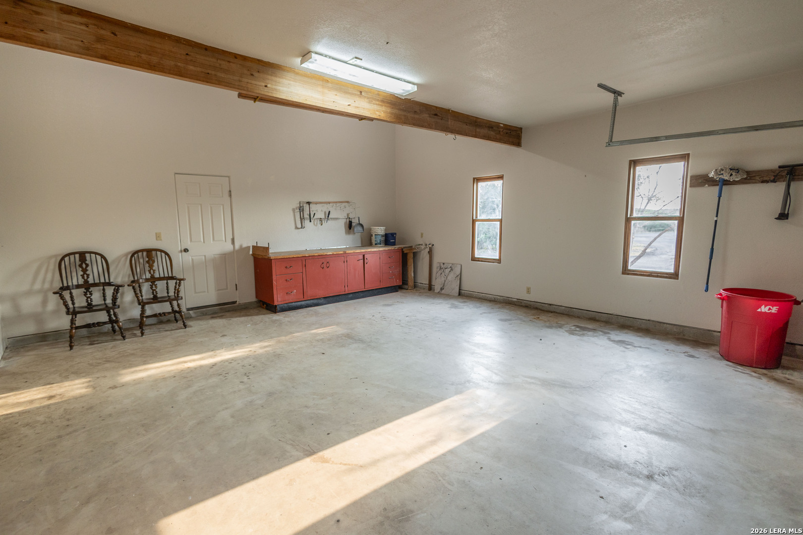 5499 Agape Road Uvalde, TX 78801 - Photo 34 of 54 a view of a livingroom with furniture