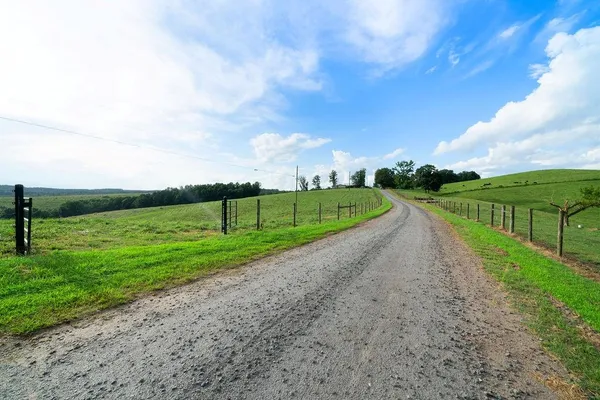 $175,000 | 339 Cavender Lane, Bowdon, GA 30108