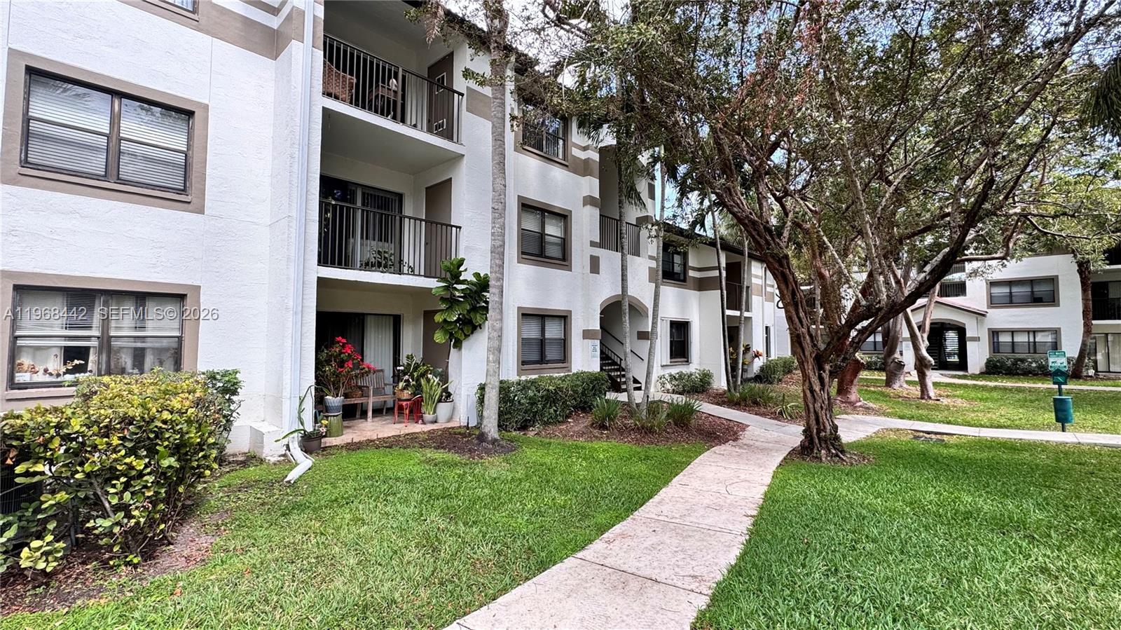 570 South Park Road, Unit 126 Hollywood, FL 33021 - Photo 51 of 54