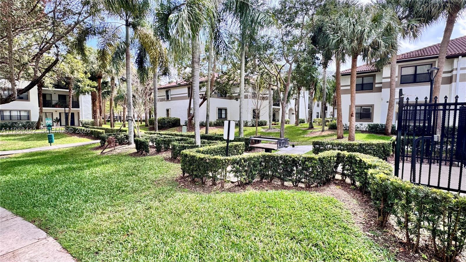 570 South Park Road, Unit 126 Hollywood, FL 33021 - Photo 53 of 54