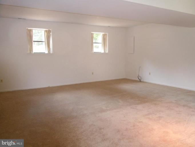 9325 Oak White Road Nottingham, MD 21236 - Photo 15 of 21 Family Room #2