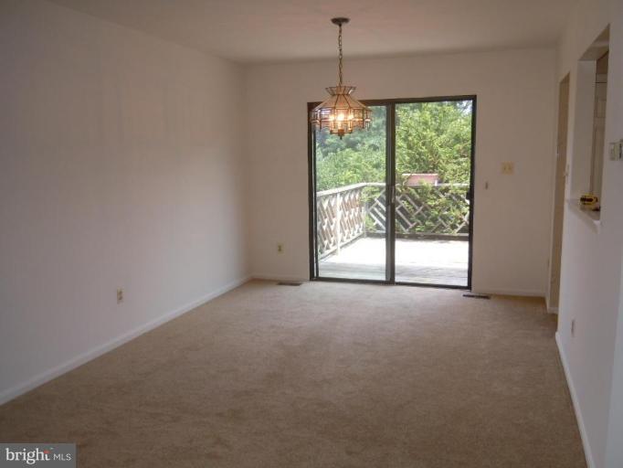 9325 Oak White Road Nottingham, MD 21236 - Photo 5 of 21 Dining Room
