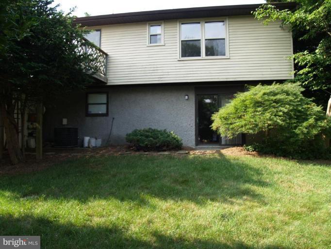 9325 Oak White Road Nottingham, MD 21236 - Photo 6 of 21 Exterior (Rear)